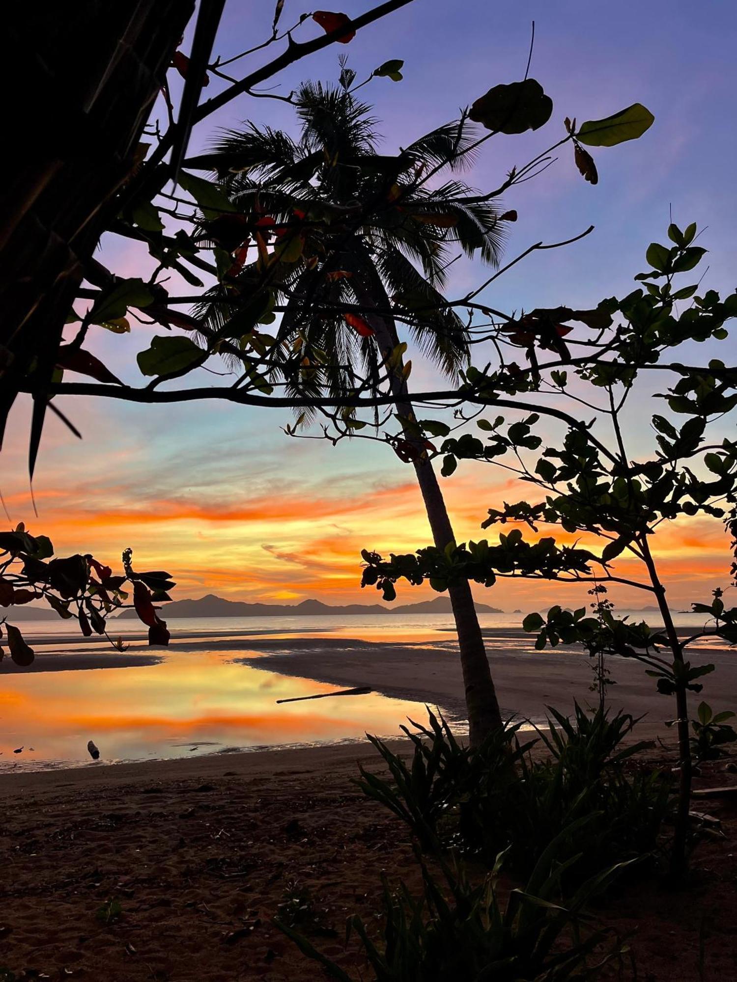 Efrena Agro Tourism Beach エルニド エクステリア 写真